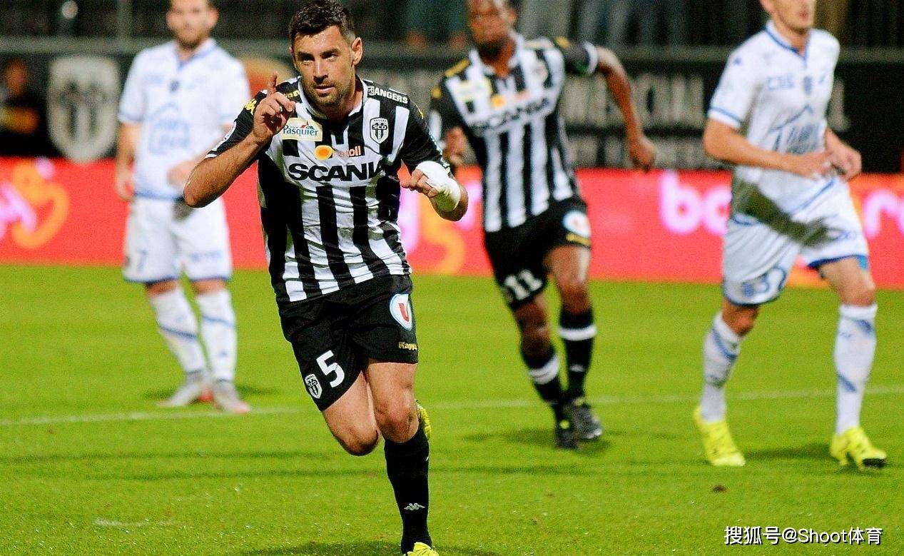 赛地聚焦——法甲清晨热度飙升；斯图加特完成体检；管理层满意；阵容厚度经受考验的简单介绍