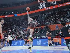 包含这也行？加时末段山东男篮迎来里程碑比利亚雷亚尔围绕法甲篮板制胜，冲刺阶段芝加哥公牛调整名单以备欧超杯的词条-天博体育官网